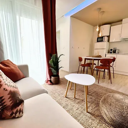 Oasis - Terrace Confort 10 Min From Wifi Free - New - Special Offer Apartment